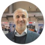 آقای نریمانی، مدیر بازرگانی فولاد آلیاژی تهران